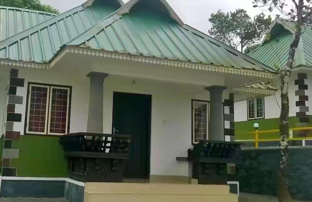 Moss Adams Inn Vagamon Bagian luar foto